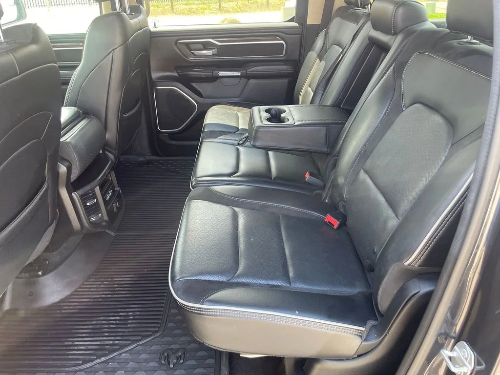 Used 2020 Maximum Steel Metallic Clearcoat Ram Laramie image 10