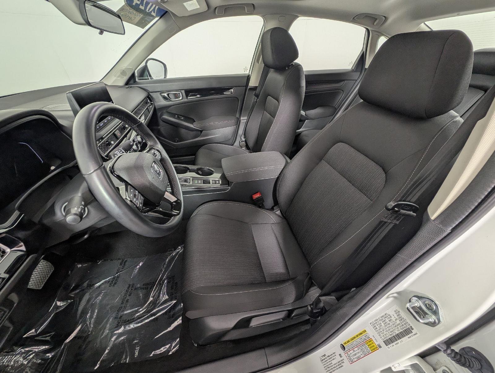 2024 Honda Civic EX - Photo 13