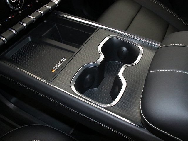 2026 GMC Acadia Elevation - Photo 24