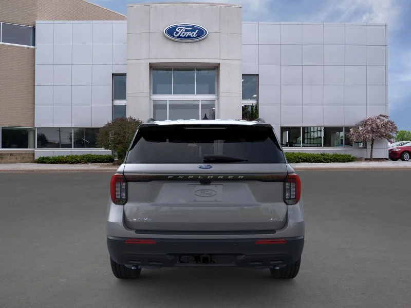 New 2026 Gray Metallic Ford Active image 28