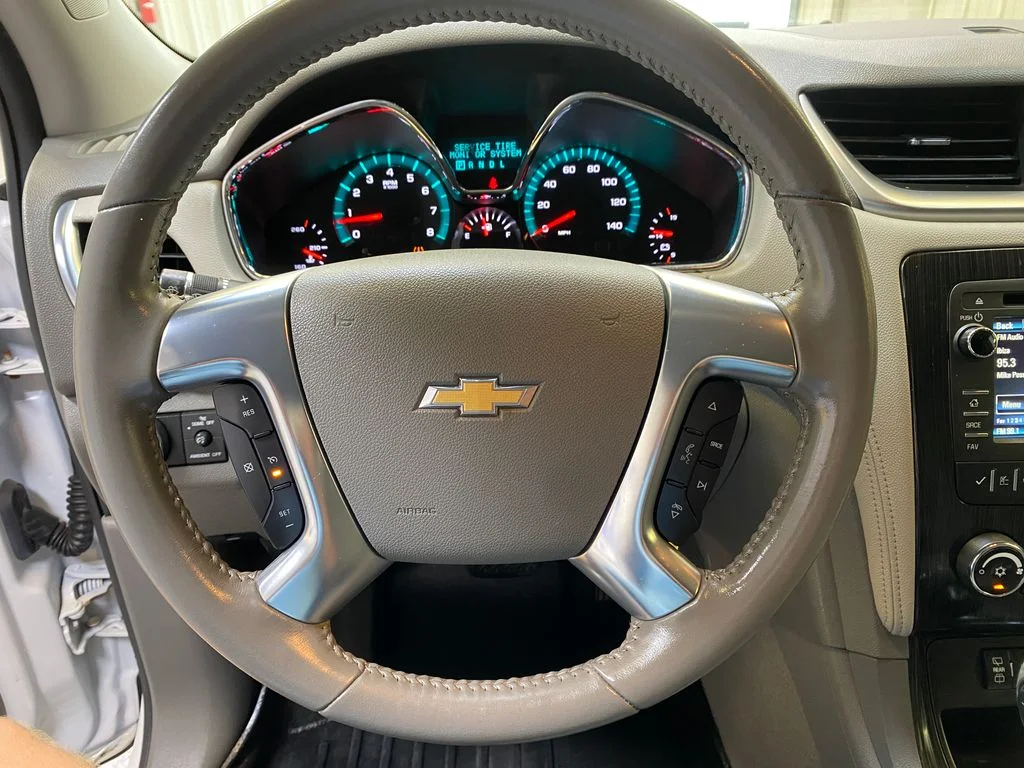 Used 2017 White Chevrolet LT image 30