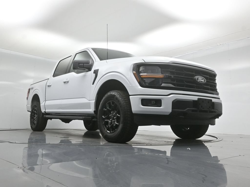 New 2026 White Ford XLT image 41