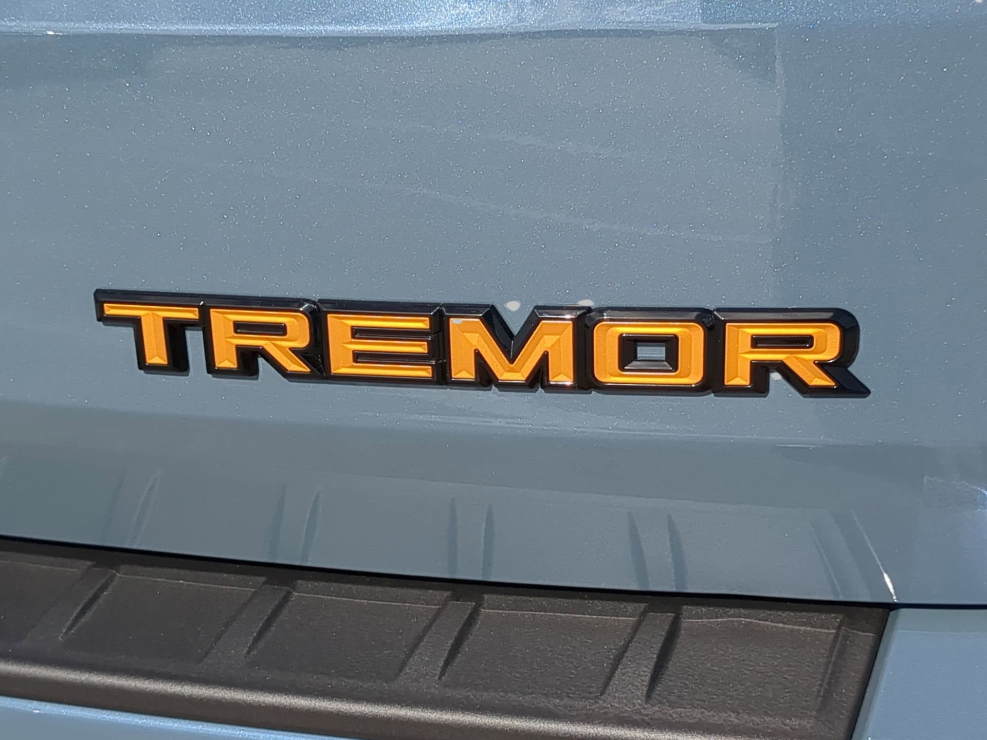 New 2026 Vapor Blue Metallic Ford Tremor® image 45