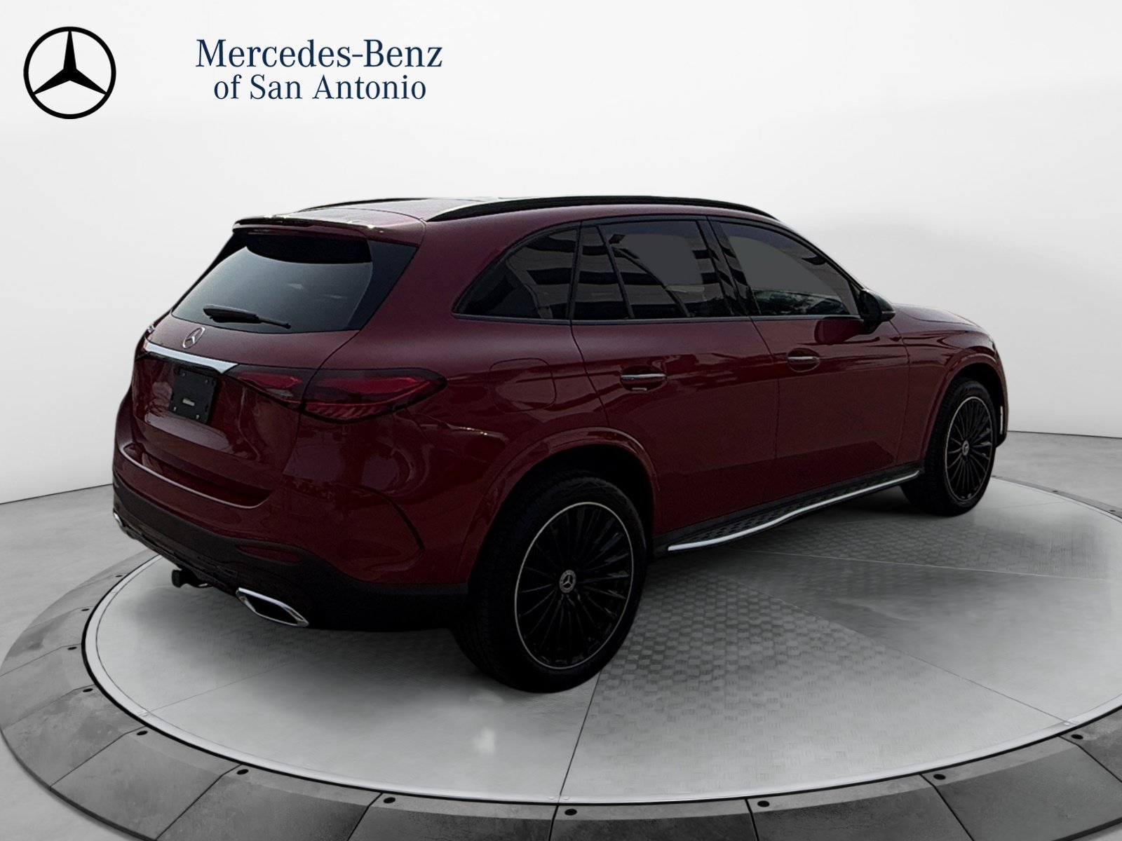 New 2027 MANUFAKTUR Patagonia Red Metallic Mercedes-Benz GLC 300 image 7