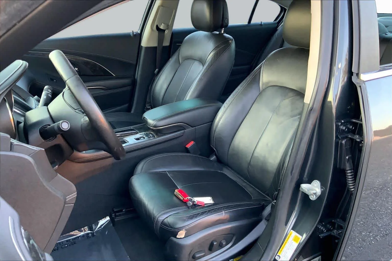 Used 2014 Smoky Gray Metallic Buick Leather image 7