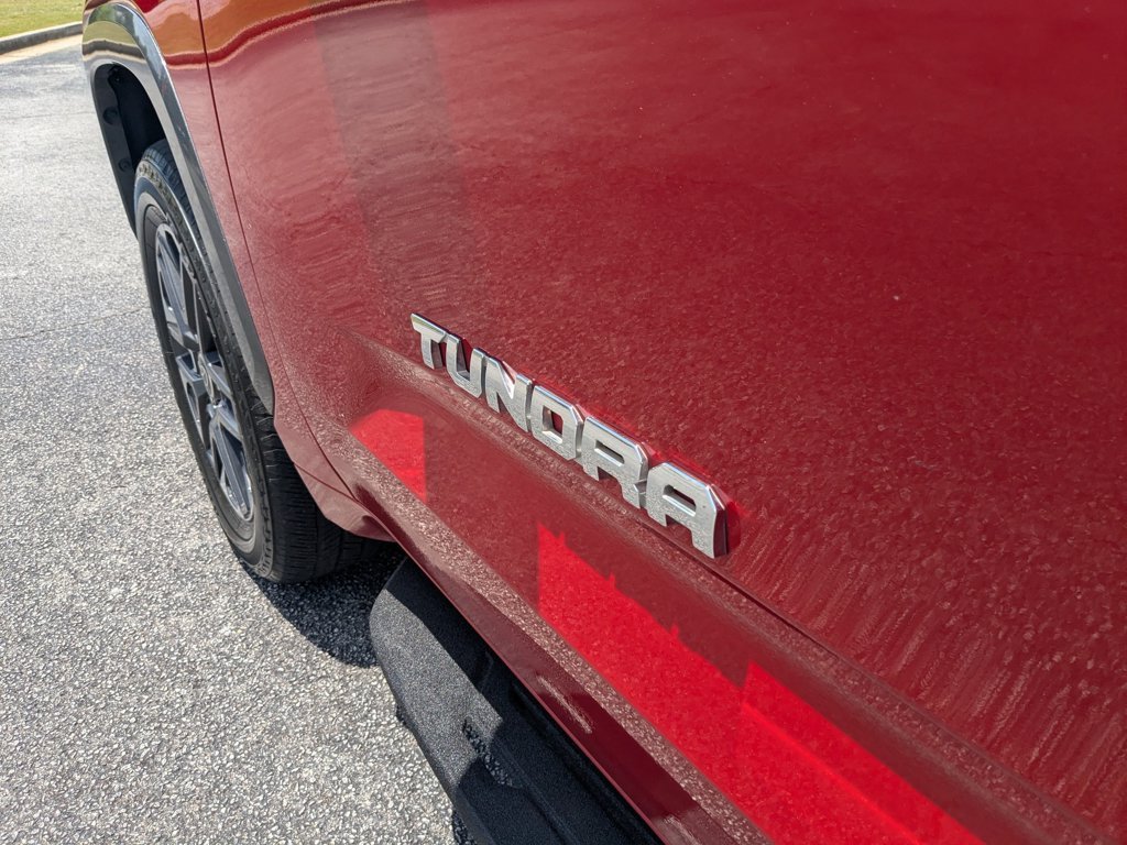 Used 2022  Toyota Limited image 29