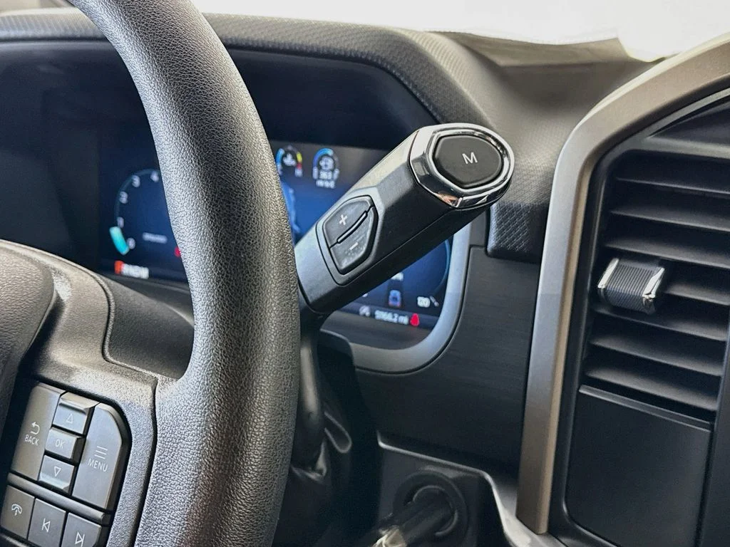 Used 2024 Avalanche Ford STX image 18