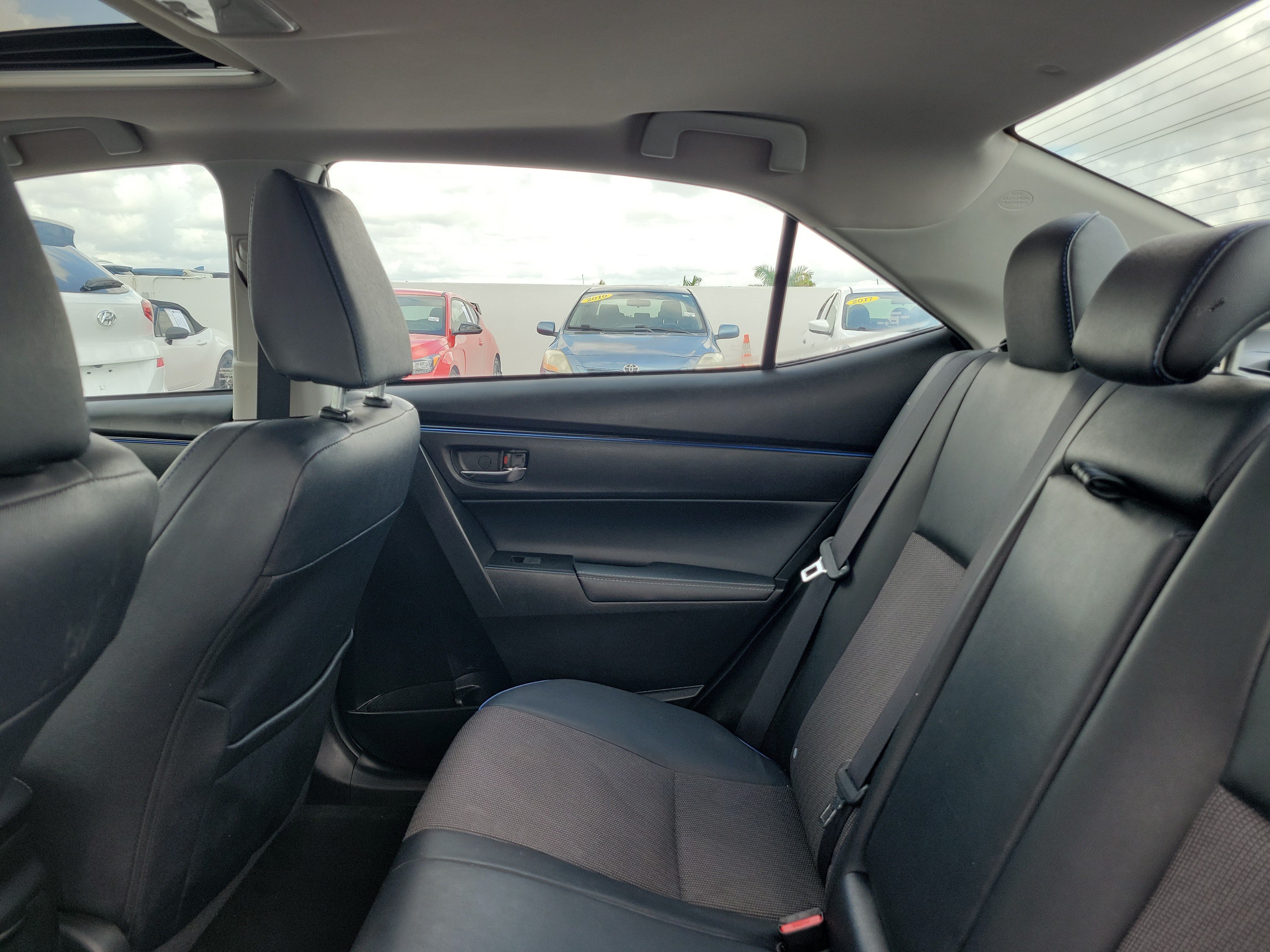 Used 2017 Gray Toyota L image 13