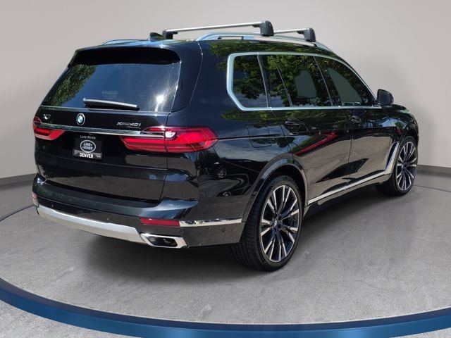 Used 2021 Black BMW xDrive40i image 6