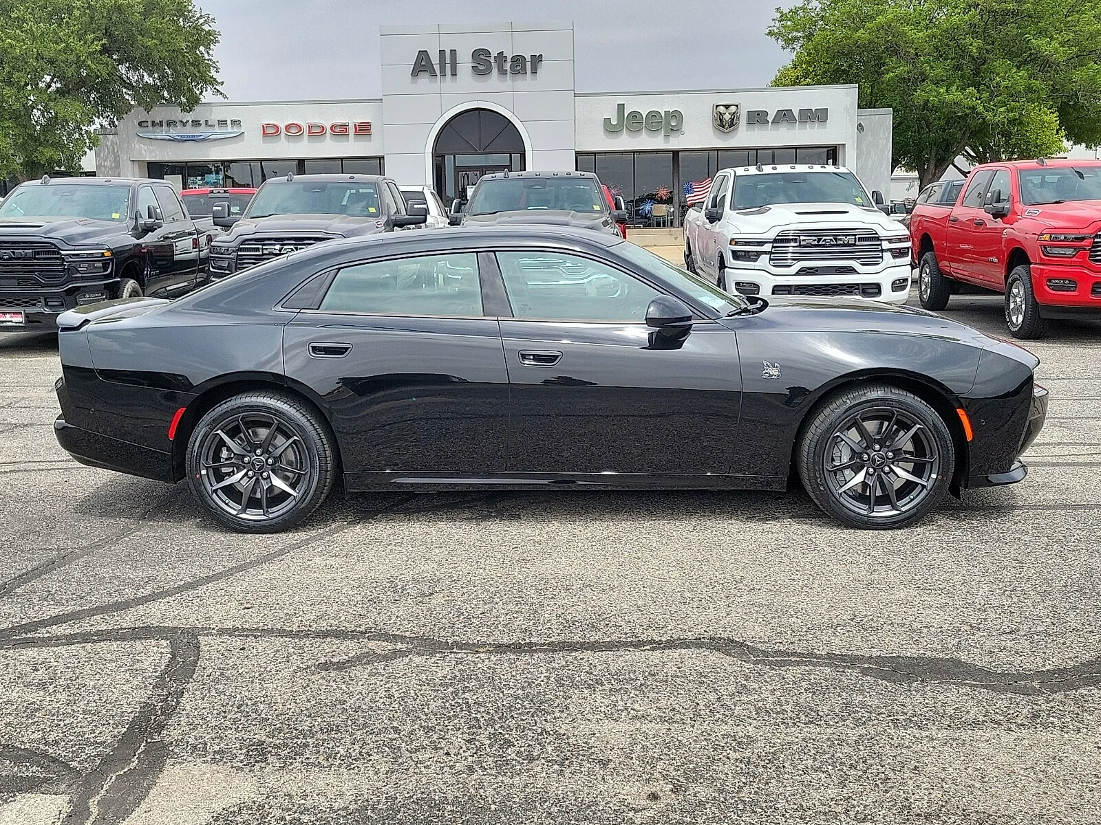 New 2026 Diamond Black Crystal Pearlcoat Dodge SCAT PACK 4-DOOR AWD image 6