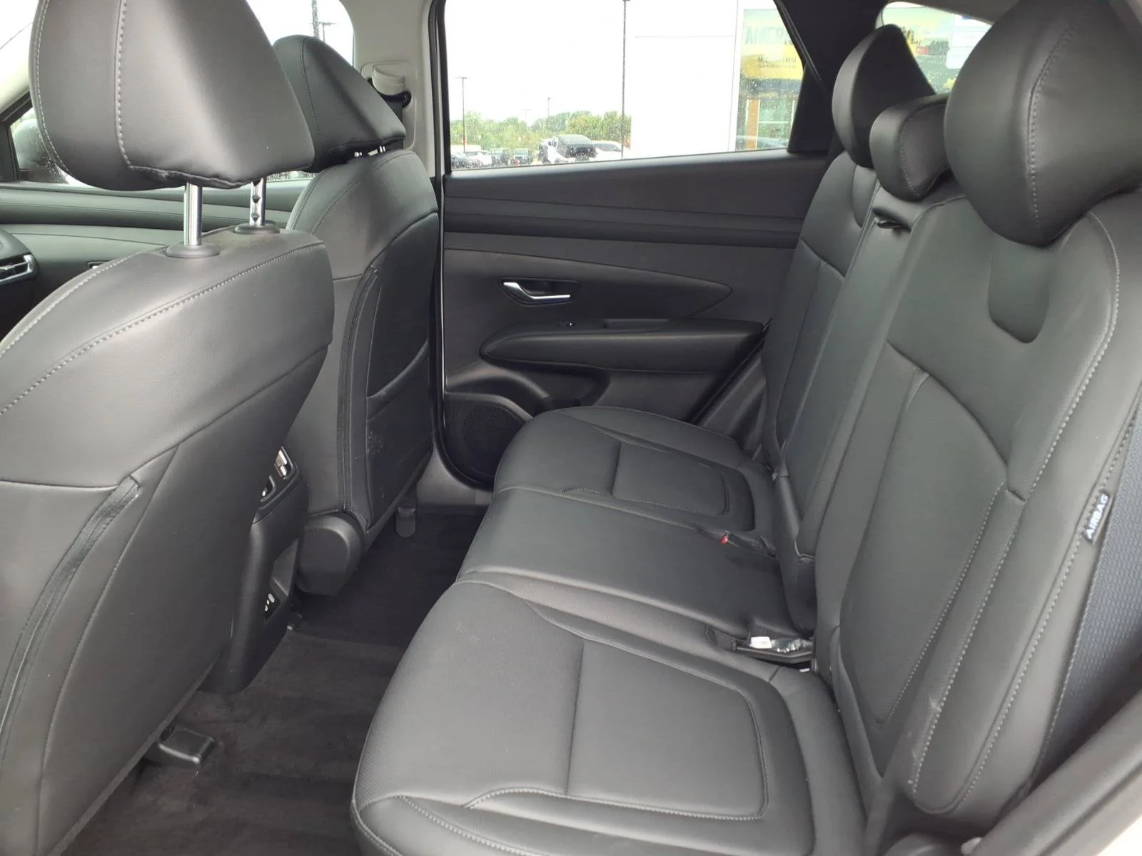Used 2025 White Pearl Hyundai SEL Convenience image 29