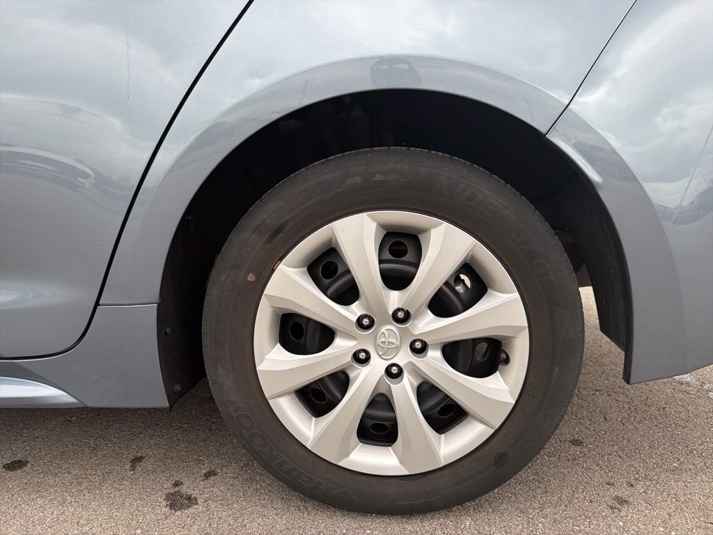 Used 2024 Gray Toyota LE image 19