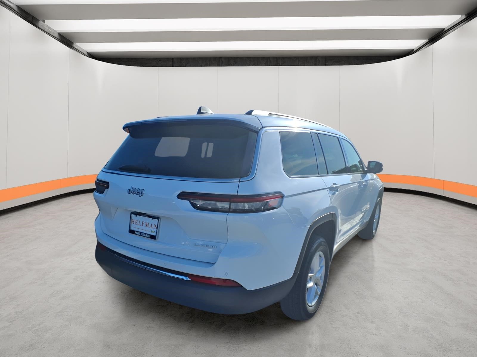 New 2026 Bright White Clear-Coat Exterior Paint Jeep Laredo X image 6
