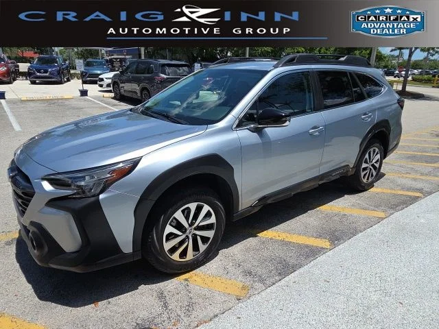 2023 Subaru Outback Premium's photo