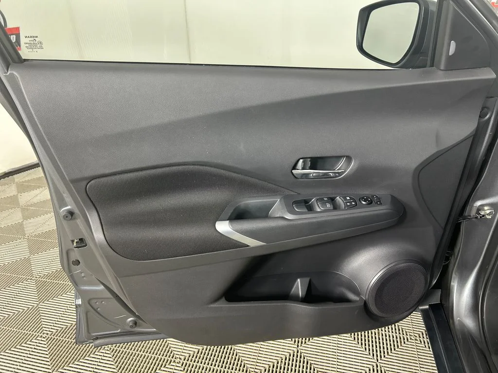 Used 2024 Gray Nissan SV image 11