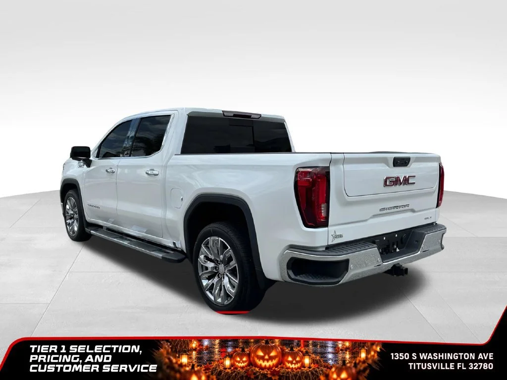 2023 GMC Sierra 1500 SLT - Photo 4