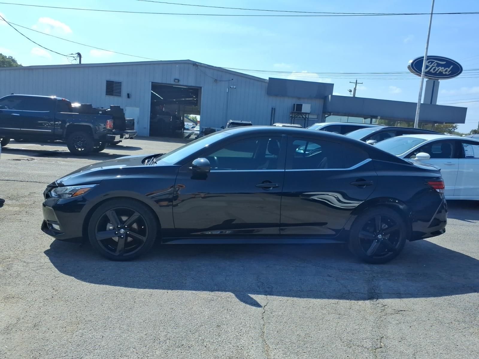 Used 2022 Nissan Sentra SR with VIN 3N1AB8DV0NY251586 for sale in Hartselle, AL