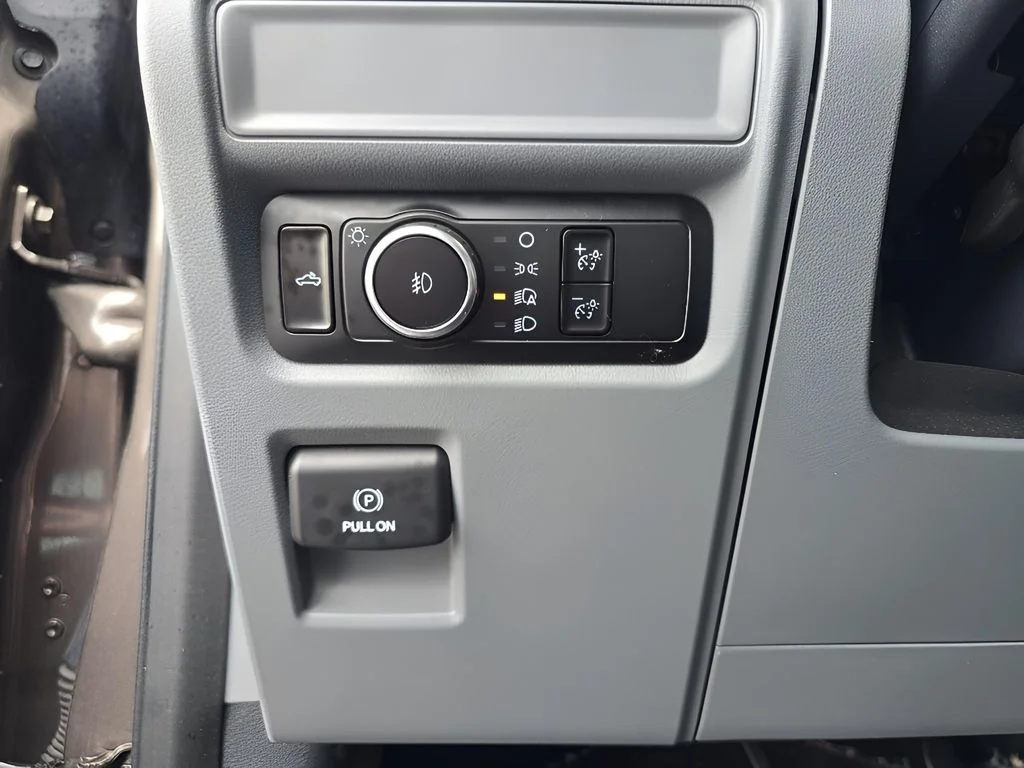 Used 2023 Brown Ford XLT image 12