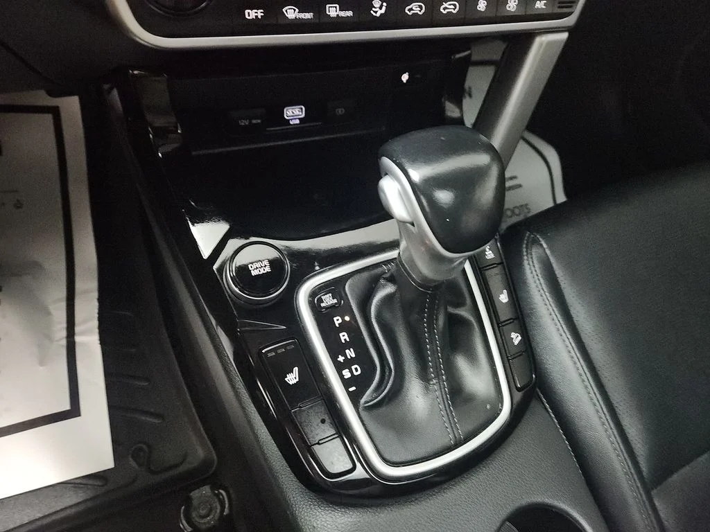 Used 2022 Gray Kia SX image 24