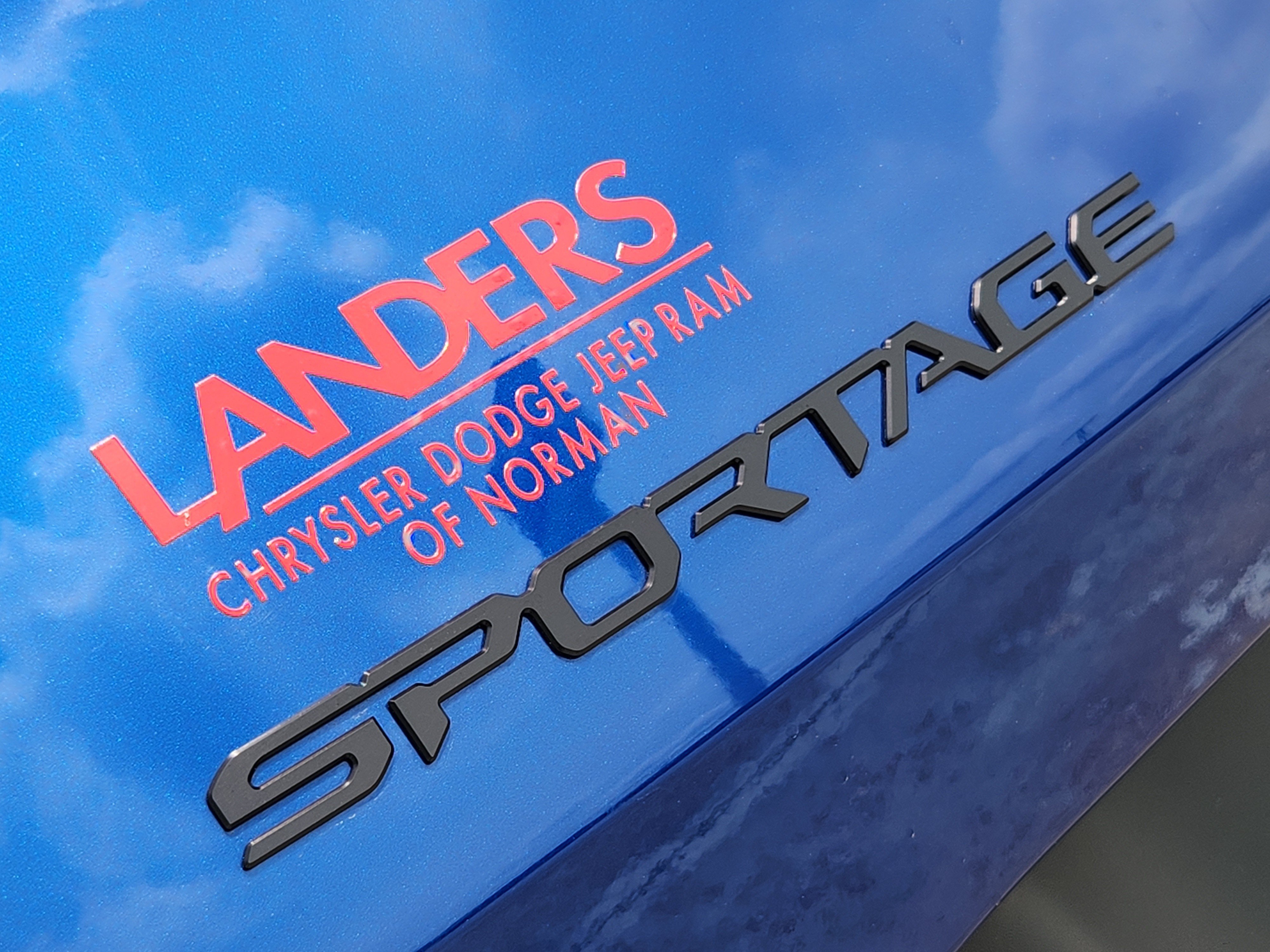 Used 2025 Sapphire Blue Kia X-Line image 12