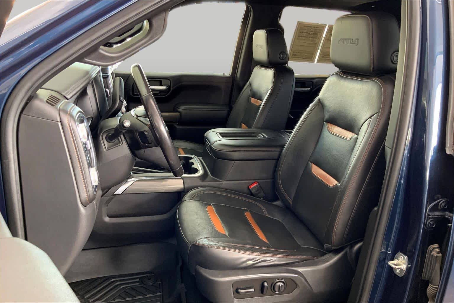 Used 2020 Pacific Blue Metallic GMC AT4 image 8