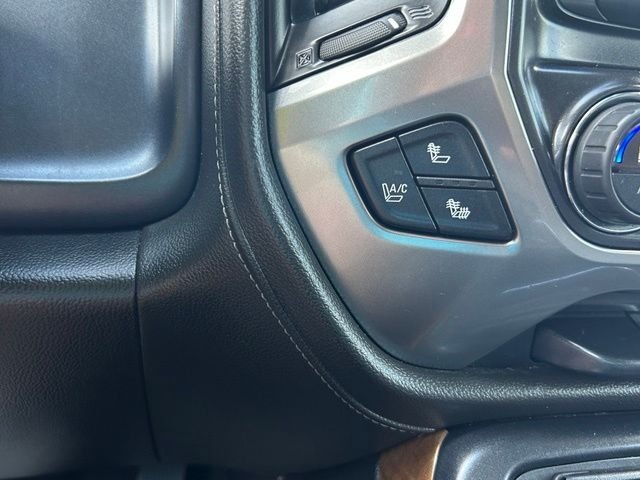 Used 2015 White Chevrolet LTZ image 13
