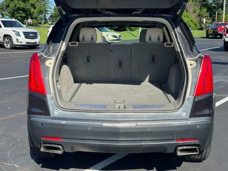 Used 2017 Dark Granite Metallic Cadillac Luxury AWD image 4