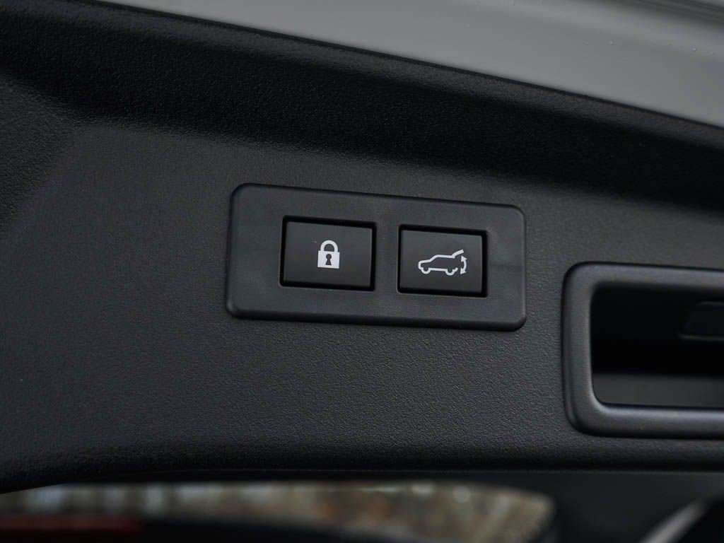 2026 Subaru Outback Touring XT - Photo 9