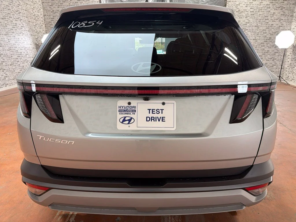 New 2026 Shimmering Silver Hyundai SEL Premium image 6