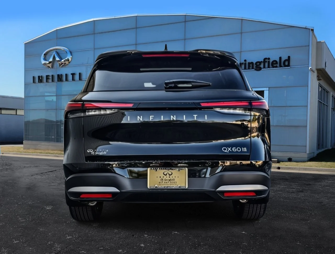 New 2027 MINERAL BLACK INFINITI Luxe AWD image 5