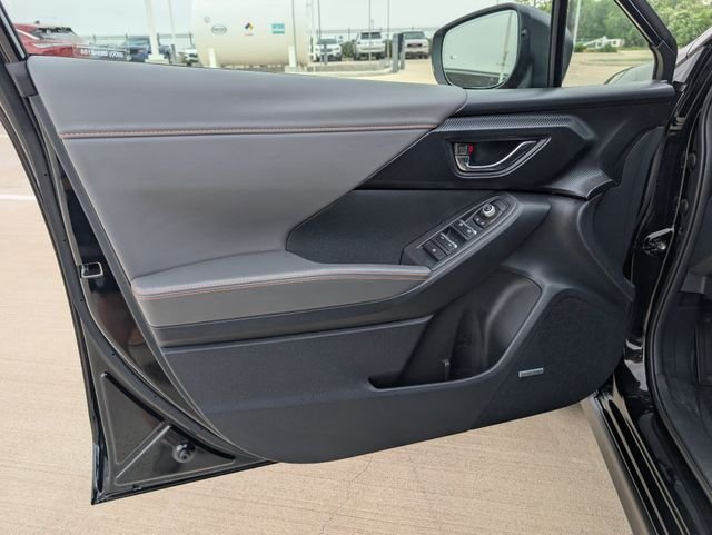 New 2026 CRYSTAL BLACK SILICA Subaru Limited Hybrid image 16