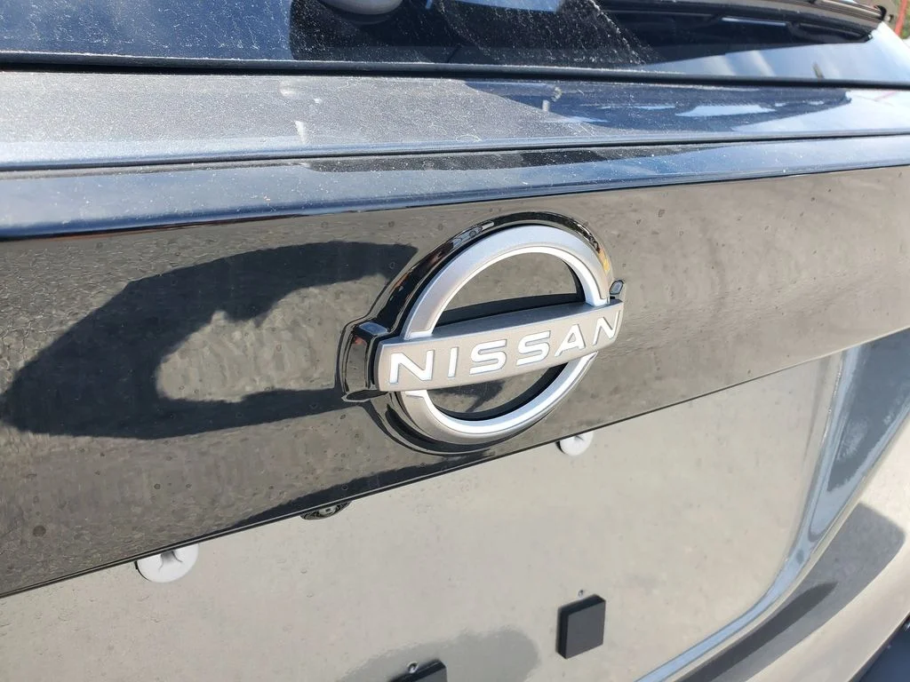 Used 2026 Gun Metallic Nissan SR image 10