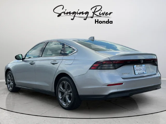 Used 2024 Solar Silver Metallic Honda EX image 5