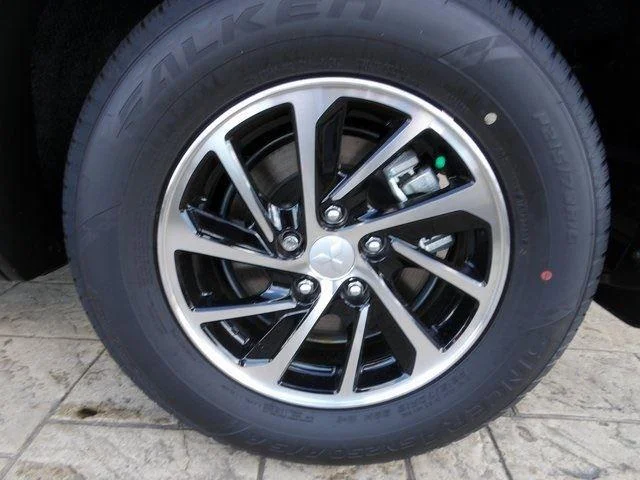 2026 Mitsubishi Eclipse Cross ES - Photo 10
