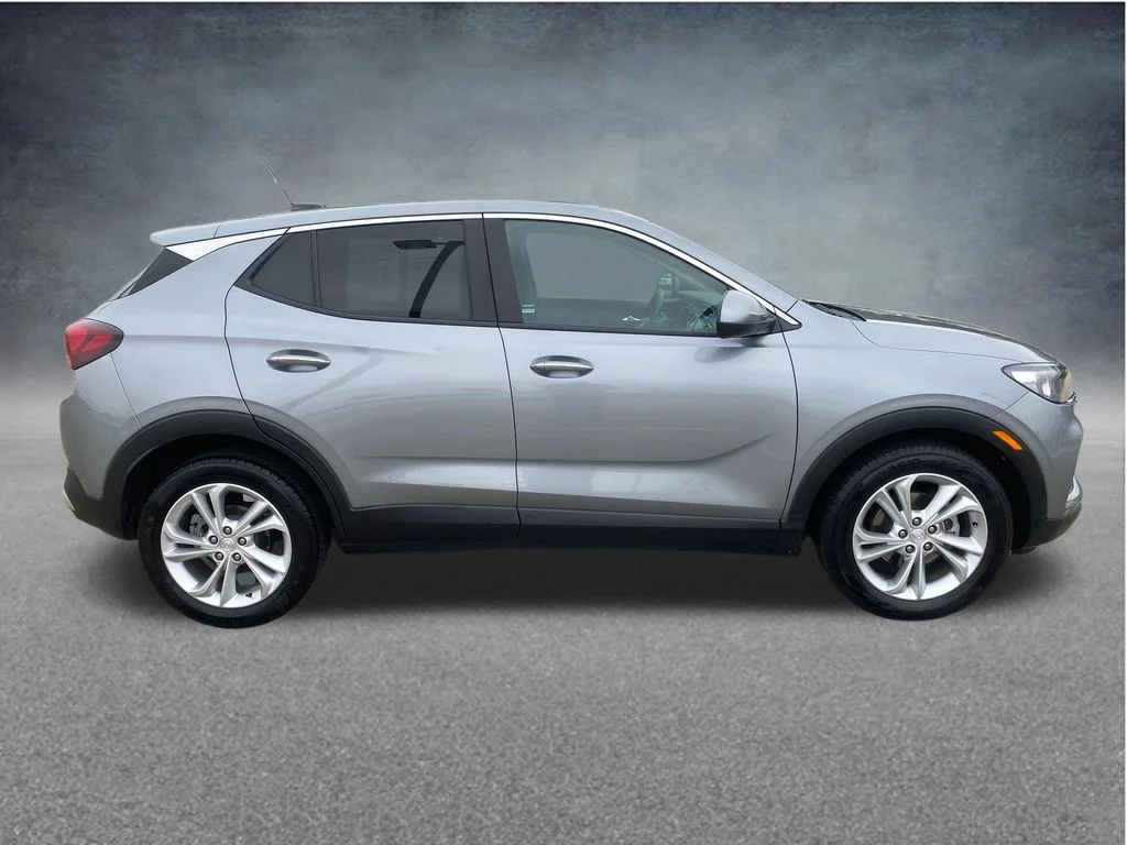 Used 2023 Gray Buick Preferred image 9