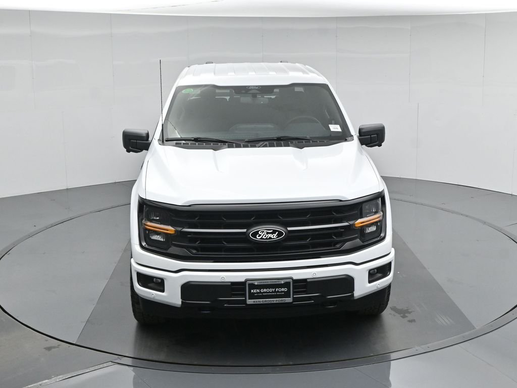 New 2026 Oxford White Ford XLT image 38