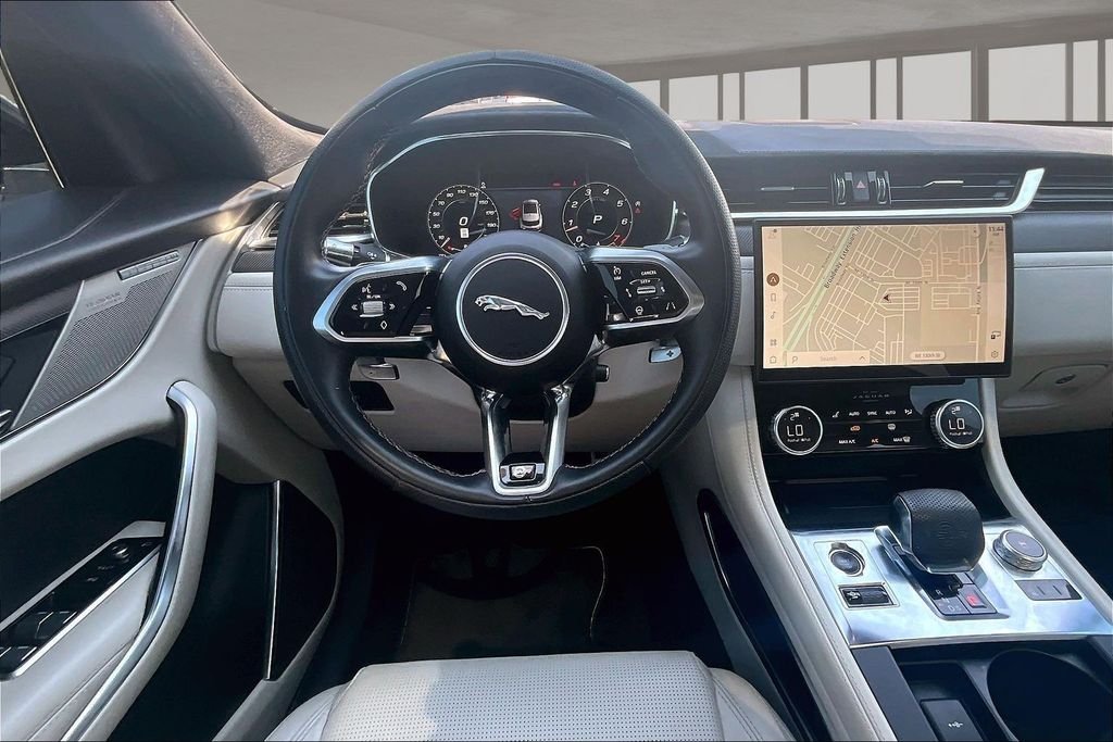 Used 2022 Silver Jaguar SVR image 5