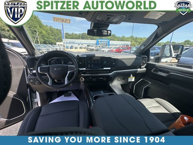 New 2026 Summit White Chevrolet LT image 21