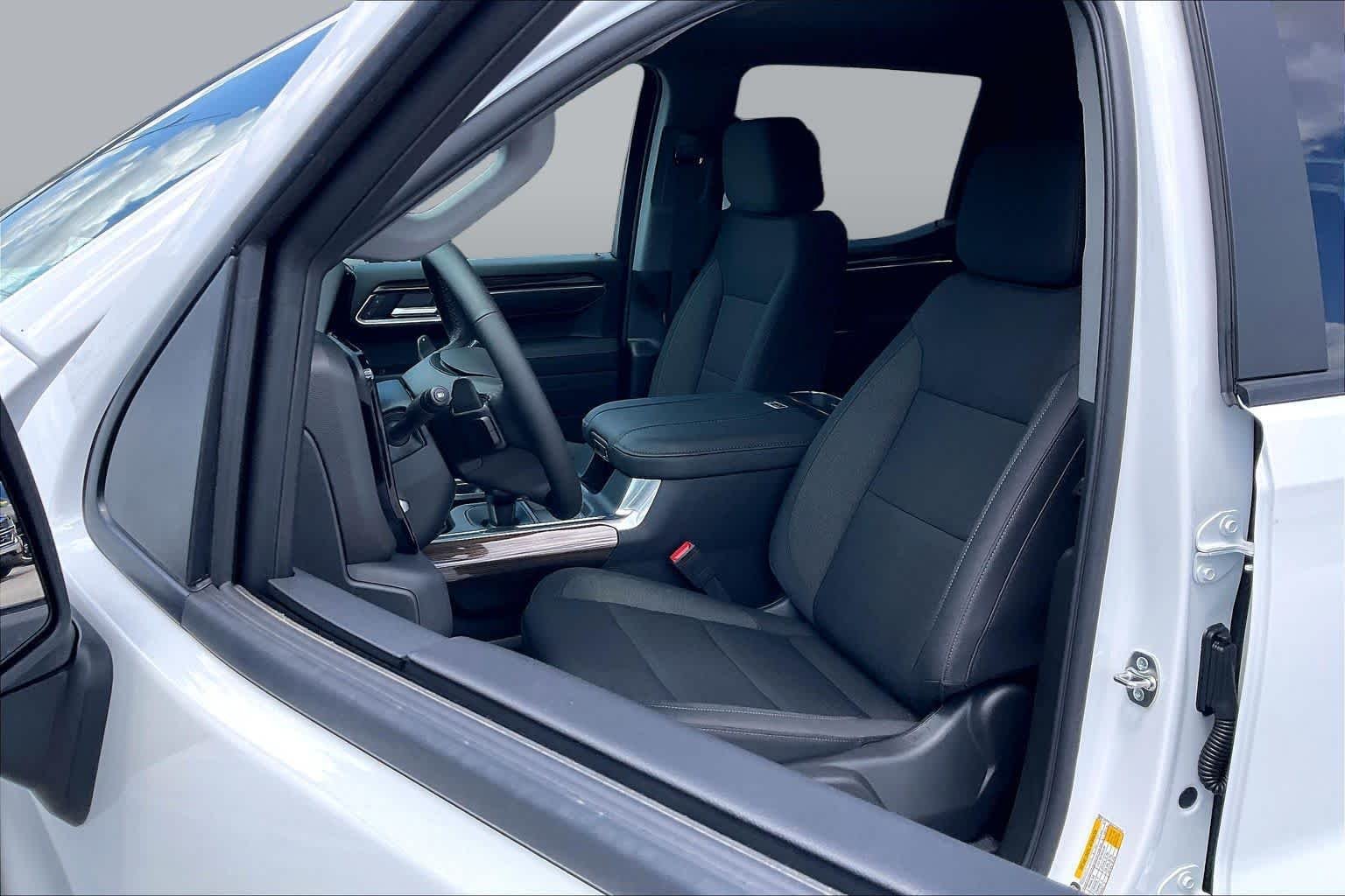 2026 Chevrolet Silverado 1500 LT - Photo 9