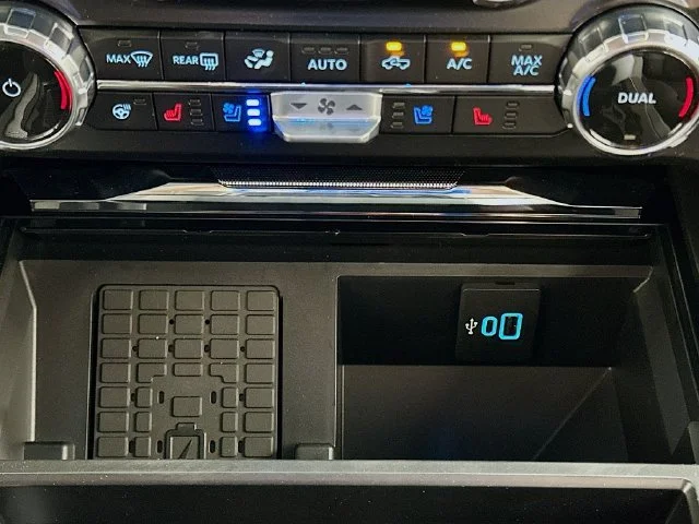 New 2026 Ford F-250SD Lariat