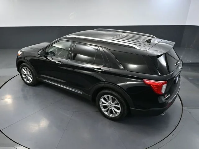 Used 2020 Black Ford Limited image 54