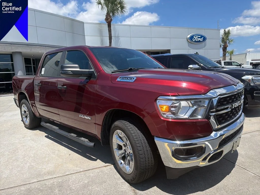 2023 RAM 1500 Big Horn/Lone Star Crew Cab 5'7's photo