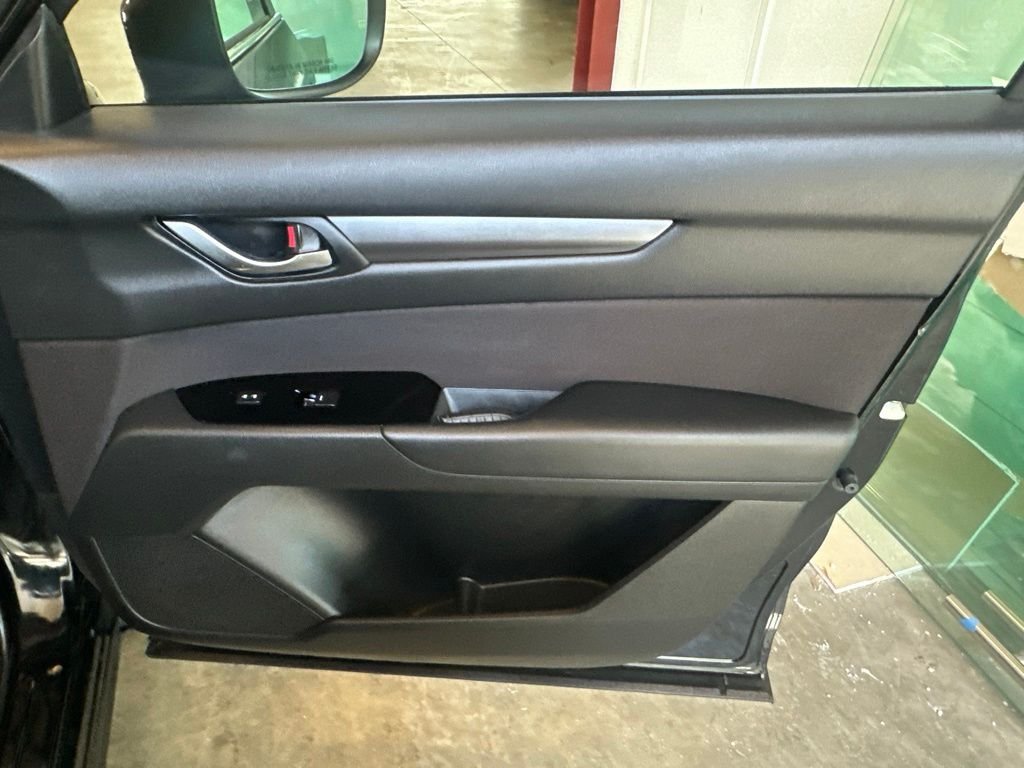 Used 2023 Black Mazda 2.5 S image 32