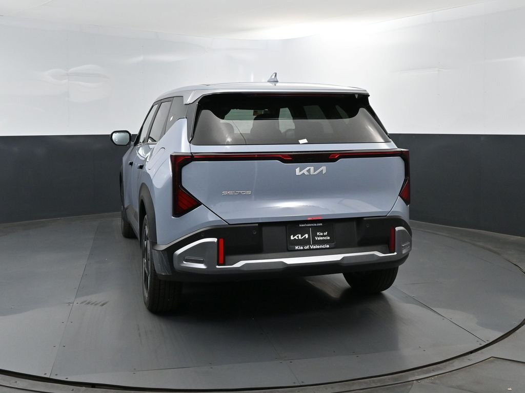New 2027 Pale Gray Kia S image 21