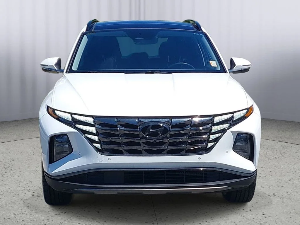 Used 2022 White Hyundai Limited image 8