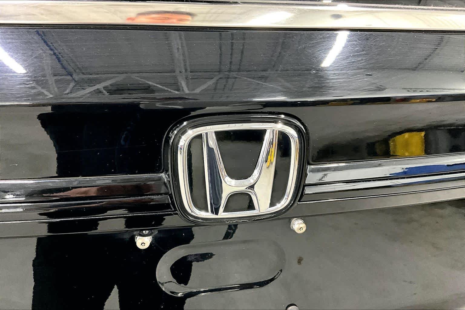 Used 2025 GRAY Honda EX-L image 10