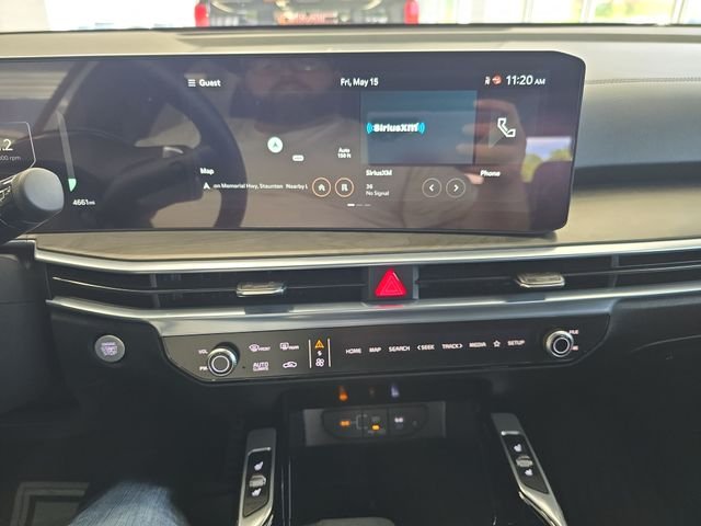 Used 2025 White Kia X-Line SX Prestige image 16