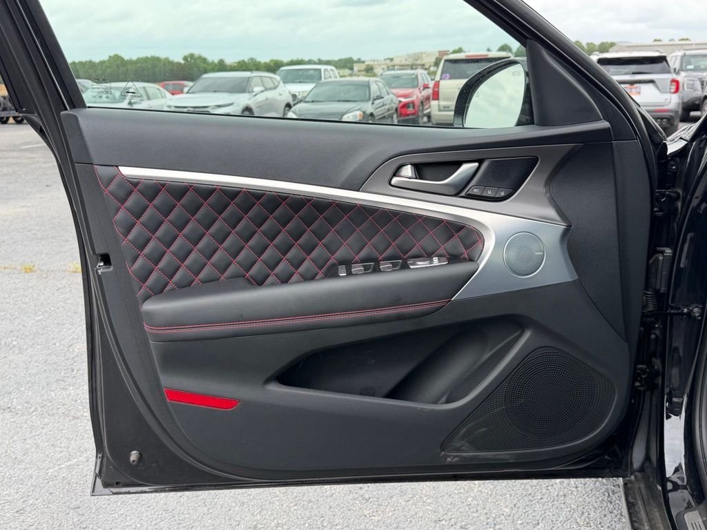 Used 2025 Black Genesis 3.3T Sport Advanced image 13