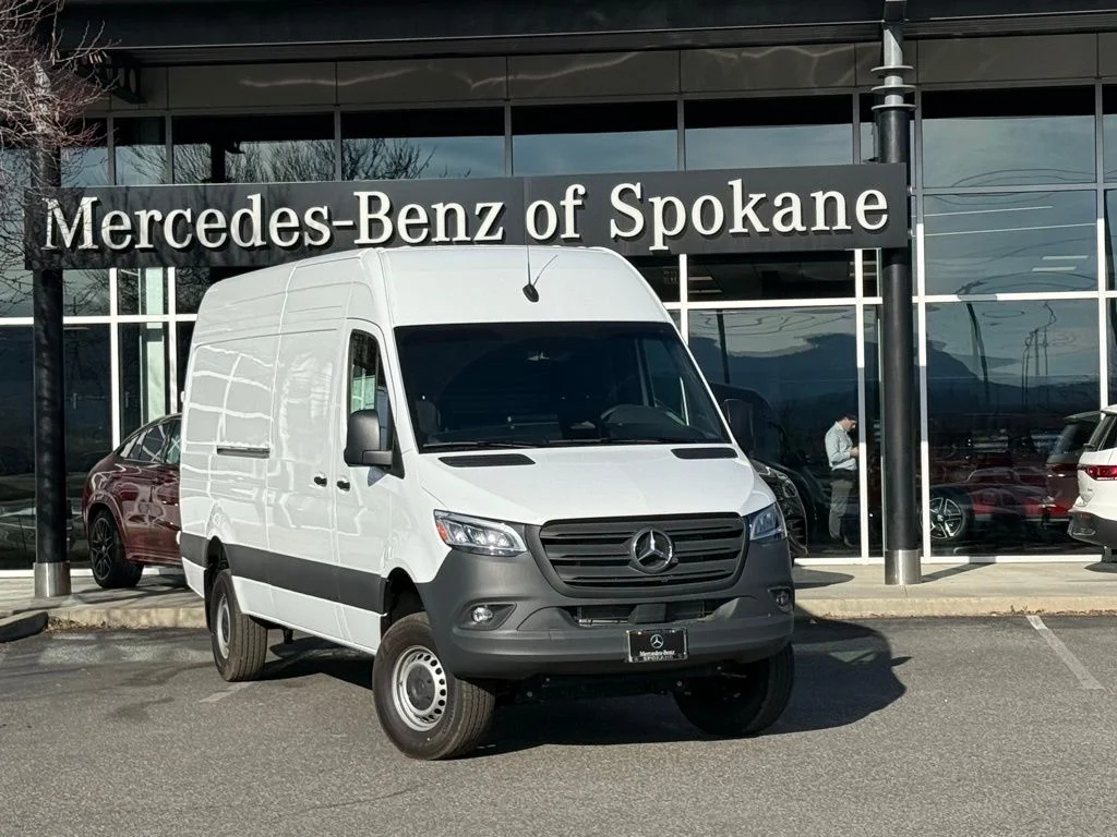 New 2026 White Mercedes-Benz Cargo 170 WB image 1