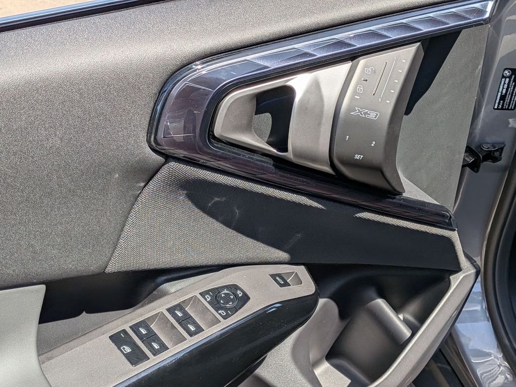 New 2026 Skyscraper Grey Metallic BMW 30 xDrive image 15